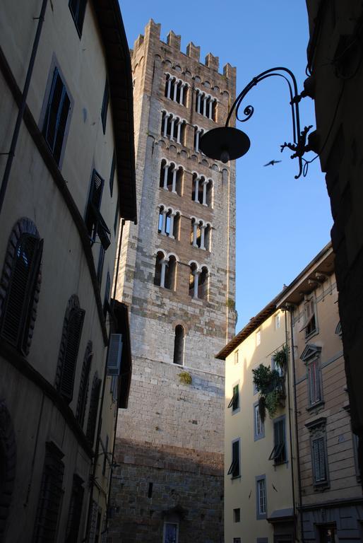 Ferienwohnung S. Agostino Fronte Mura Lucca Exterior foto